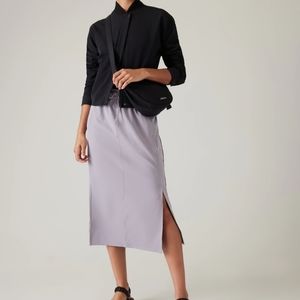 New Athleta Stride Midi Skirt